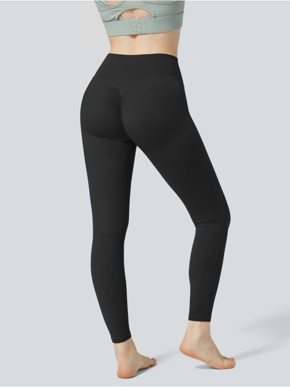 Halara High-Waist Black Women’s Scrunch Yoga Leggings - large NWT!